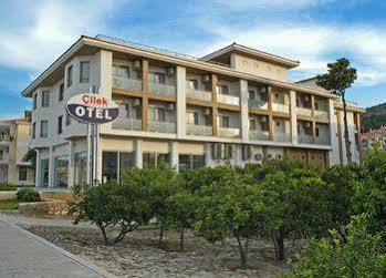 Cilek Marina Hotel Çeşme Exterior foto